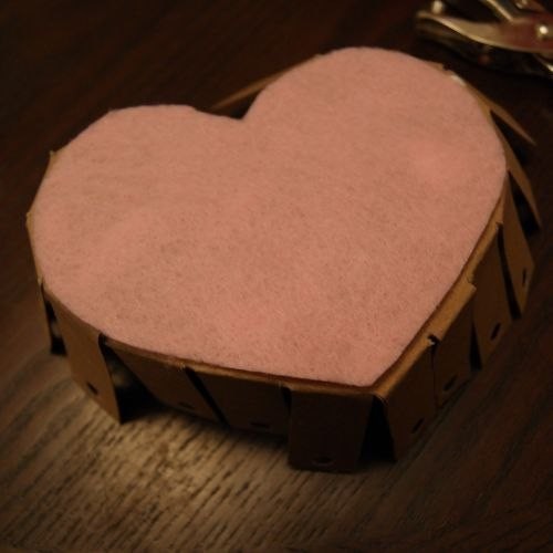 Heart-Shaped Basket Weaving Tutorial Heart-Shaped Basket Weaving Tutorial