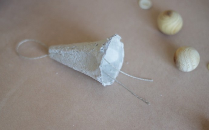 Easy DIY Egg Carton Angel Easy DIY Egg Carton Angel