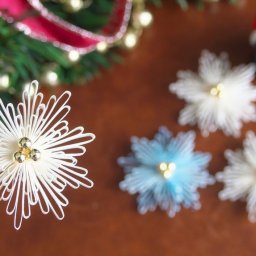 How to Make Paper Roll Snowflakes